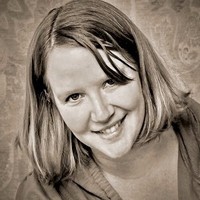 Laura Hall, Cawc