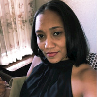 Crystal James, Mba
