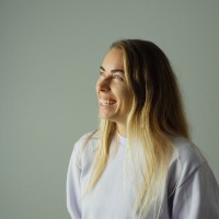 Simone Julie Brinker