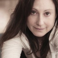 Hilary Lindsay