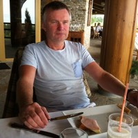 Виктор Карпов