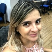 Debora Lôbo