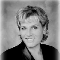 Dee Mclellan