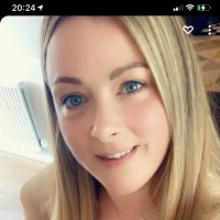 Laura Cummins