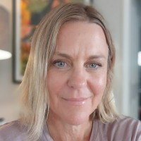 Deborah Dmoch