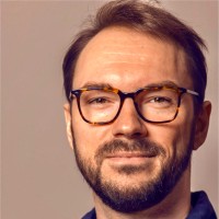 Dr. Tobias Simon