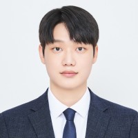 Dong Min Lee
