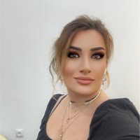 Laura Manukyan