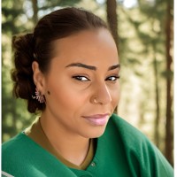 Dominique F.