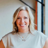 Sarah Stokes, Cic, Cisr