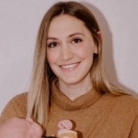 Holly Mills