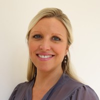 Alexandra Earl