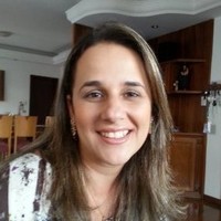 Juliana Linhares