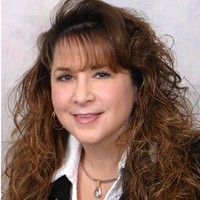 Terri Constantinidi