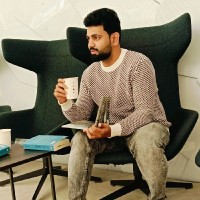 Adil F.