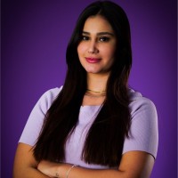 Ana Carolina Oliveira
