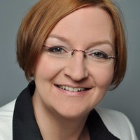 Anita Naumann
