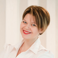 Анна Жирова