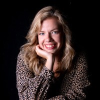 Yvette Loonstra