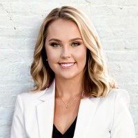 Maggie White