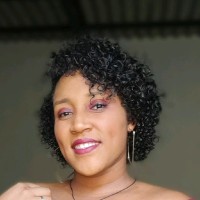 Denise Santos