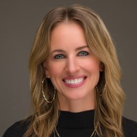 Candice Helm