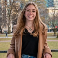 Alexandra Schueler