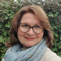 Mirjam Nederveen