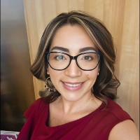 Paula Flores