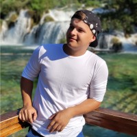 Владислав Андрейченко