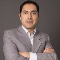 José Luis Palacios E.