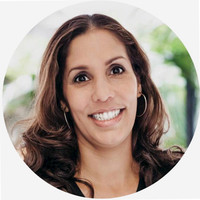 Gina Cuales