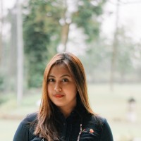 Nadhira Nurisa R.