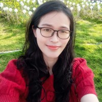 Vanessa Hua