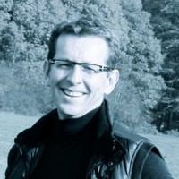 Raymond Van Der Werff
