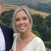 Lowri Garner