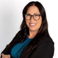 Tara Medeiros, Cim