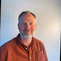 Stefan Larsen