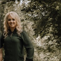 Lisa Harrison