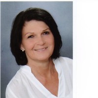 Christine Dragan