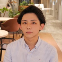 髙橋優輔