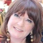 Suzanne Kalloghlian