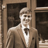 Gavin Holmes