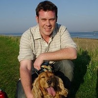 Dr Graham Earl