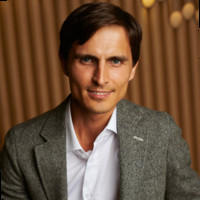 Jyri E.