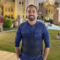 Mostafa Eldhshan