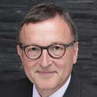 Dr. Robert J. Bartels