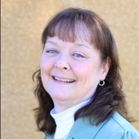 Yvonne Grist