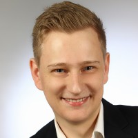 Lukas B.