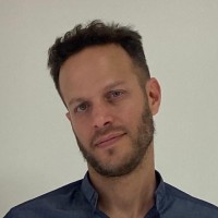 Eyal Kentov